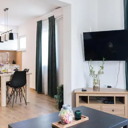 Mistral Apartment Radovin