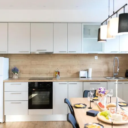Apartment Mistral *